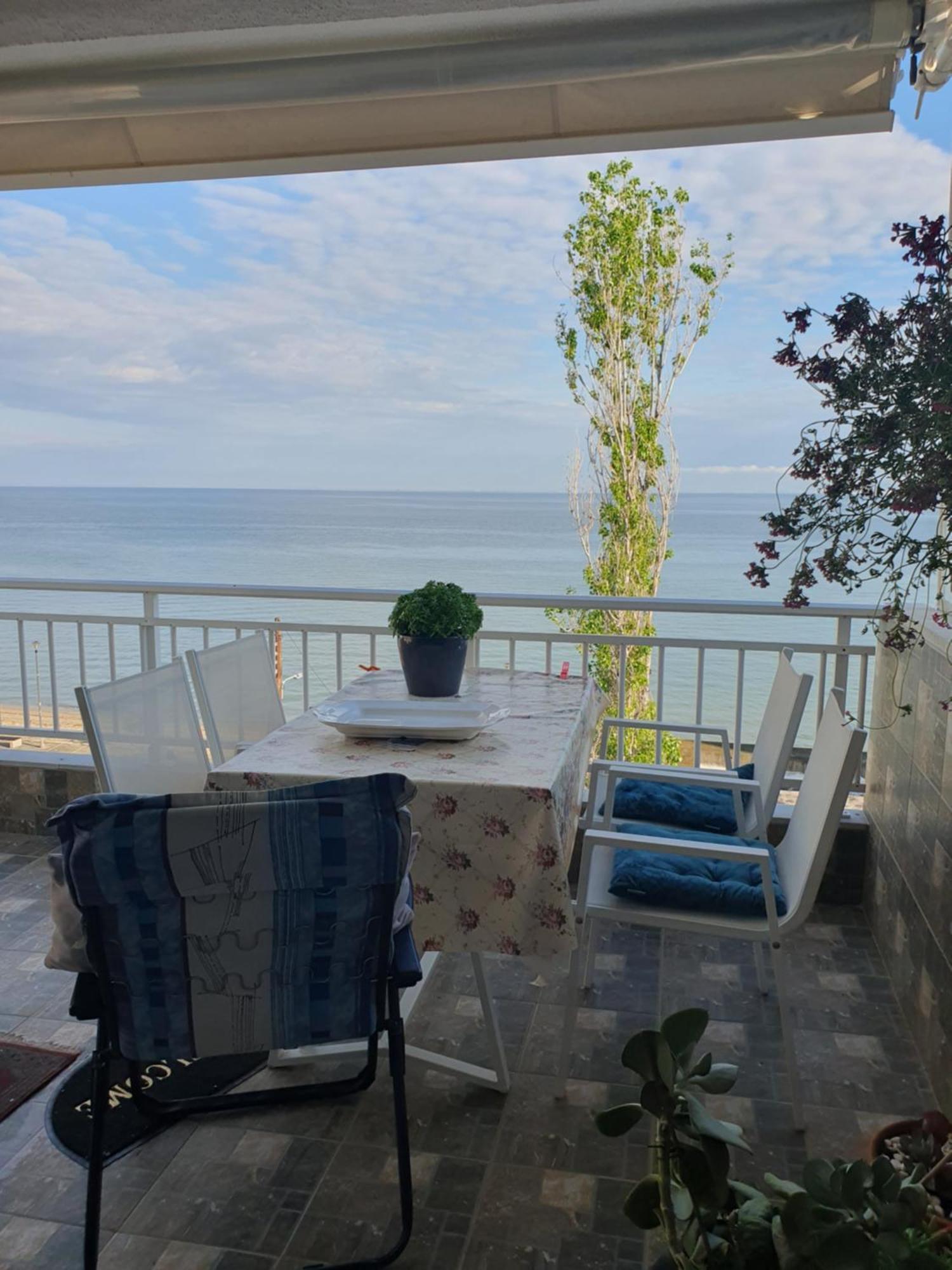 House Thalassa Peraia  Luaran gambar